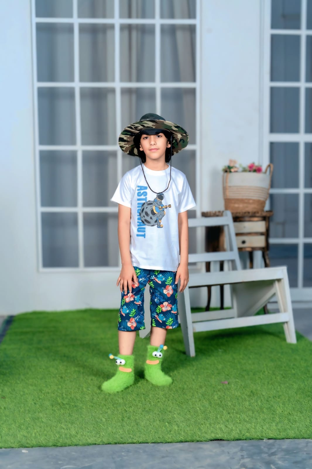 Boys Graphic T-Shirt — Astronaut